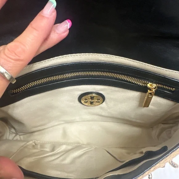 Vintage Authentic Tory Burch oversized clutch - Picture 6 of 7